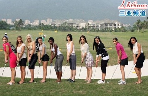 Người đẹp Hoa hậu thế giới đánh golf - 4 Người đẹp Hoa hậu thế giới đánh golf - 4