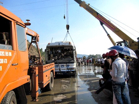 Mong sao đây sẽ là chuyến xe cuối cùng - 1 Mong sao đây sẽ là chuyến xe cuối cùng - 1