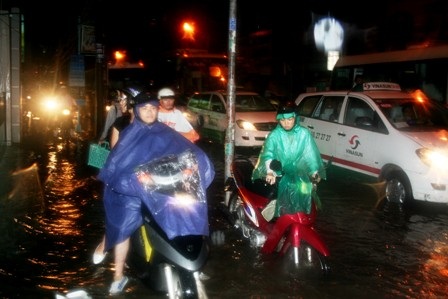 Lại chuẩn bị ngập trên diện rộng  - 1