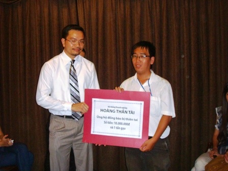 Tấm lòng người Sài thành hướng đến khúc ruột miền Trung - 1 Tấm lòng người Sài thành hướng đến khúc ruột miền Trung - 1