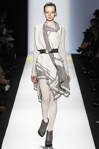 BST thu đông 2010 của BCBG Max Azria - 21 BST thu đông 2010 của BCBG Max Azria - 21