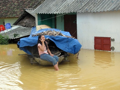 Đức Thọ vẫn chìm trong biển nước - 13 Đức Thọ vẫn chìm trong biển nước - 13