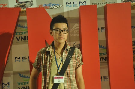 Teen “phát cuồng” với sao nơi thảm đỏ - 14 Teen “phát cuồng” với sao nơi thảm đỏ - 14