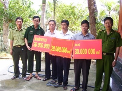 Đức Thọ vẫn chìm trong biển nước - 17 Đức Thọ vẫn chìm trong biển nước - 17