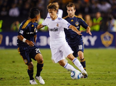 Real Madrid - Racing: Bữa tiệc ở Bernabeu - 3 Real Madrid - Racing: Bữa tiệc ở Bernabeu - 3