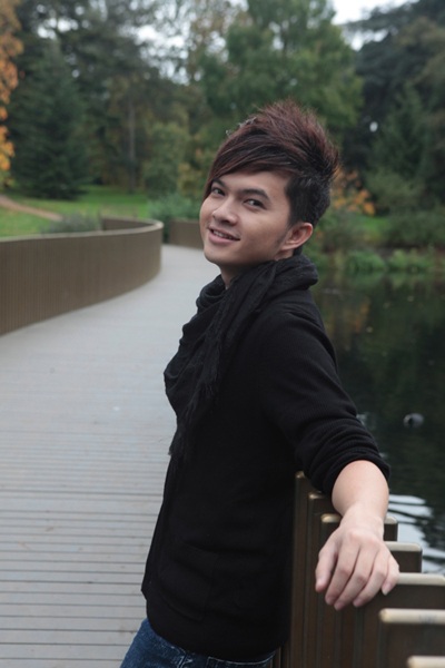 Nam Cường lãng đãng giữa trời thu London - 11 Nam Cường lãng đãng giữa trời thu London - 11