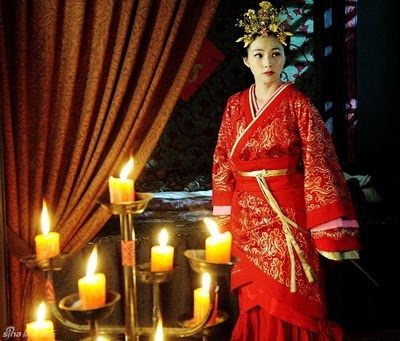 Hình ảnh của Họa bì “truyền hình” bị lộ - 12