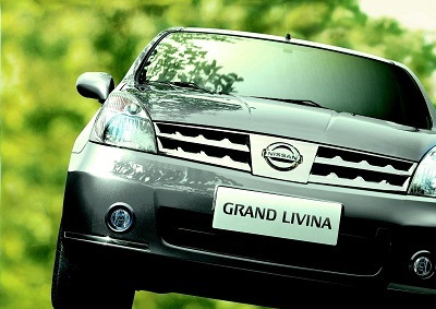Nissan Grand Livina không tăng giá theo tỷ giá - 1