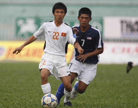 U21 Việt Nam thắng đậm Thái Lan - 2