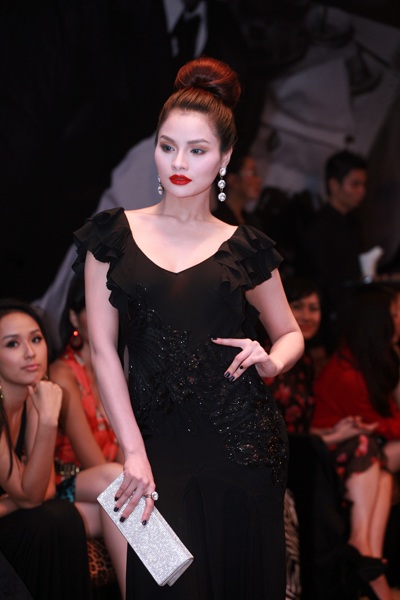 Hương Giang tái xuất sau đám cưới - 15