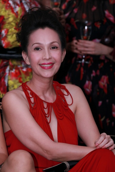 Hương Giang tái xuất sau đám cưới - 9