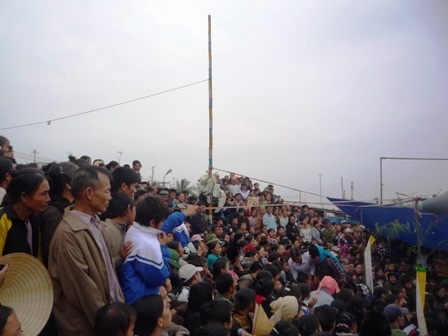 Lễ gọi hồn 9 ngư dân trên con tàu mất tích - 1