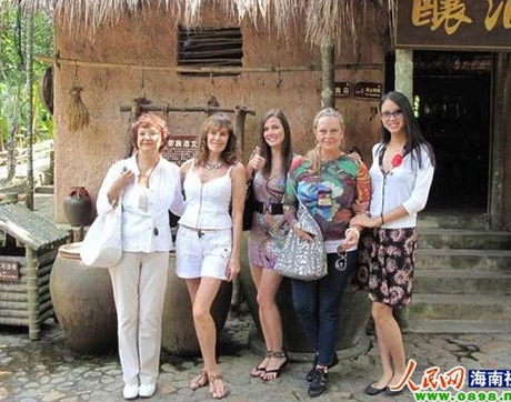 Giám khảo Hoa hậu thế giới 2010 là 7 cựu Hoa hậu - 5 Giám khảo Hoa hậu thế giới 2010 là 7 cựu Hoa hậu - 5
