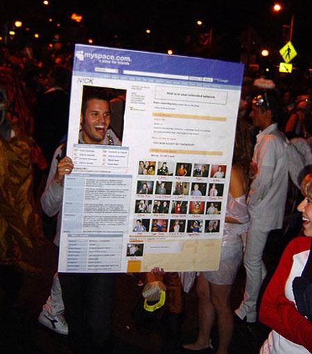 1001 kiểu trang phục Halloween của giới trẻ Anh - 11