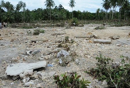 Cận cảnh sóng thần, núi lửa tàn phá Indonesia - 5