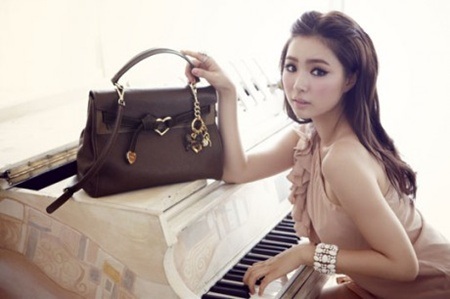 Website “bồ” Jong Hyun nhóm SHINee bị phá hoại - 9 Website “bồ” Jong Hyun nhóm SHINee bị phá hoại - 9