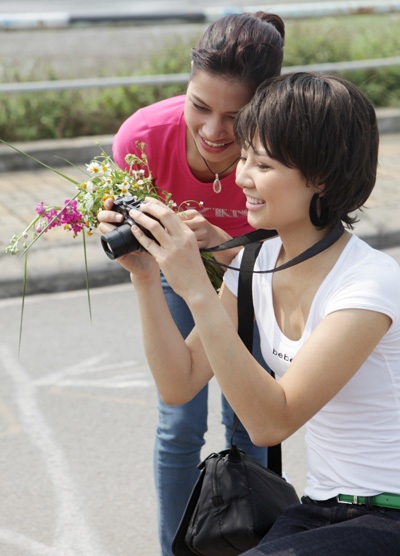 Khi hoa hậu, á hậu là bạn thân - 3