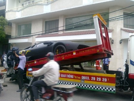 Lamborghini LP670-4 SV có mặt tại Việt Nam - 3 Lamborghini LP670-4 SV có mặt tại Việt Nam - 3