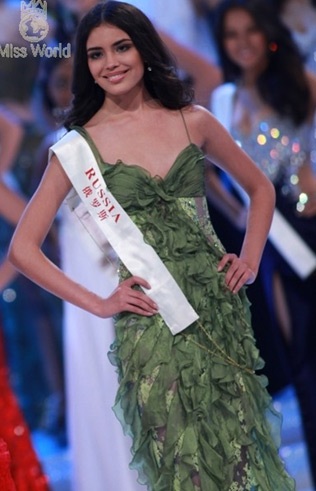 Người đẹp Mỹ đăng quang Hoa hậu thế giới 2010 - 10 Người đẹp Mỹ đăng quang Hoa hậu thế giới 2010 - 10