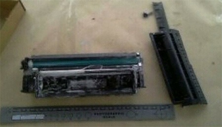 Phát hiện chất nổ trên 2 chuyến bay đi Mỹ - 2 Phát hiện chất nổ trên 2 chuyến bay đi Mỹ - 2