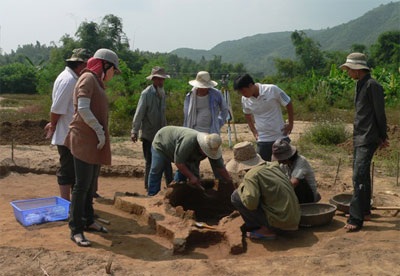 Phú Yên: Khu di tích đất nung là lò - mộ  - 1