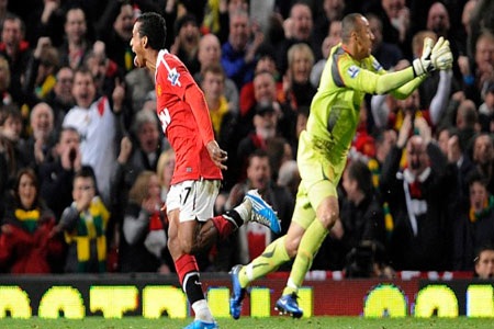 “Tiên trách Gomes, hậu trách... Gomes” - 2