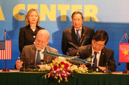 Chuyến thăm của Ngoại trưởng Clinton và thành tựu hợp tác Việt-Mỹ - 2 Chuyến thăm của Ngoại trưởng Clinton và thành tựu hợp tác Việt-Mỹ - 2