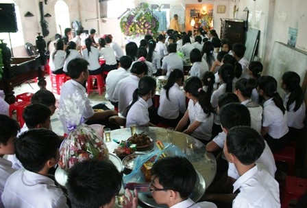 Xót thương cô giáo trẻ đầy nhiệt huyết với nghề - 1 Xót thương cô giáo trẻ đầy nhiệt huyết với nghề - 1