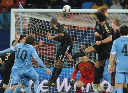 Diego Forlan và giấc mơ Quả bóng vàng FIFA - 4