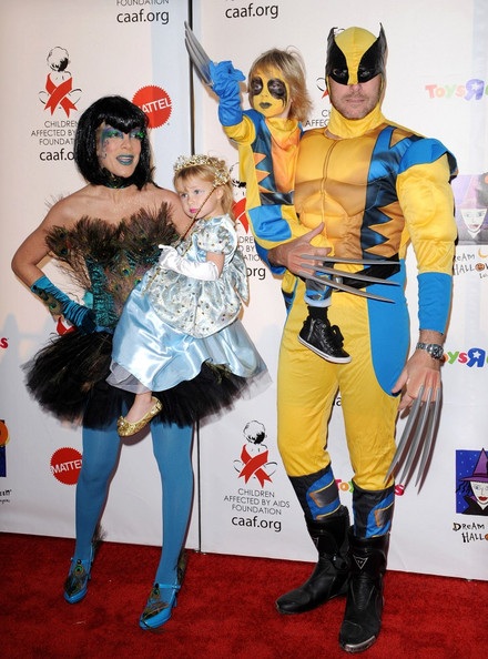 “Sao” tưng bừng tiệc Halloween - 4 “Sao” tưng bừng tiệc Halloween - 4