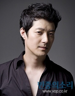 Diễn viên Kang Dae Sung qua đời vì tai nạn xe máy - 1 Diễn viên Kang Dae Sung qua đời vì tai nạn xe máy - 1