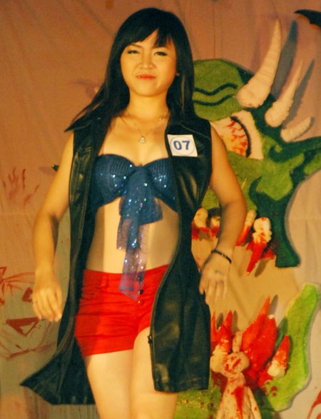 Ấn tượng đêm Halloween của SV ĐH Thăng Long - 15