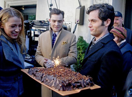 Blake Lively, Penn Badgley: Vẫn thân thiết tại trường quay - 14 Blake Lively, Penn Badgley: Vẫn thân thiết tại trường quay - 14