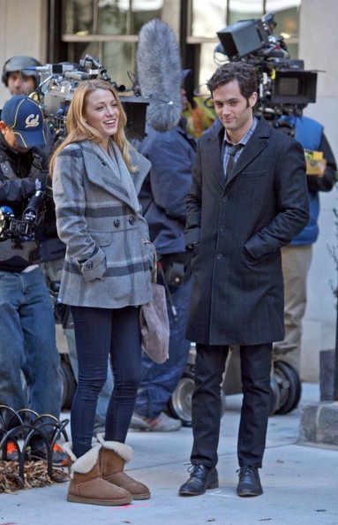 Blake Lively, Penn Badgley: Vẫn thân thiết tại trường quay - 1 Blake Lively, Penn Badgley: Vẫn thân thiết tại trường quay - 1