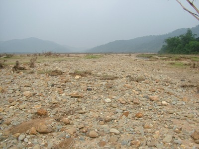 Gian nan đường về bản Rào Tre sau lũ - 14