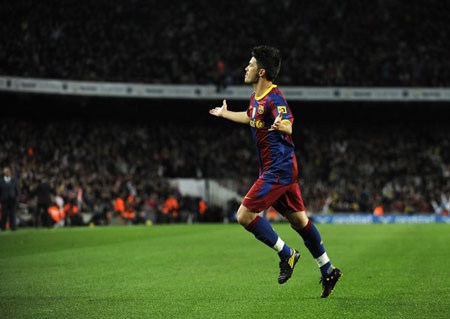 Messi và Ronaldo lại hiện diện ở ĐHTB vòng 9 Liga - 3