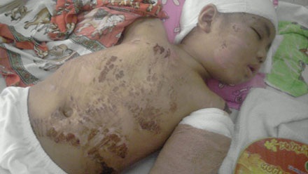 Trần tình của cô giáo nhốt bé 4 tuổi vào thang máy - 1