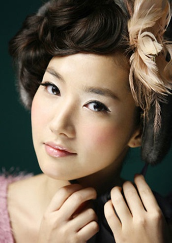 Park Min Young thừa nhận phẫu thuật thẩm mỹ - 3