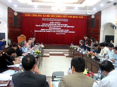 Đà Nẵng đầu tư 300 triệu USD phát triển xe buýt chất lượng cao - 1 Đà Nẵng đầu tư 300 triệu USD phát triển xe buýt chất lượng cao - 1