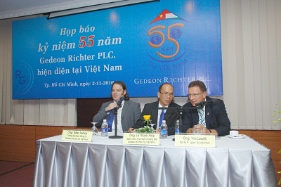 Mối ân tình 55 năm - gian khó và yêu thương - 1