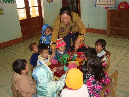 Nghẹn ngào tiếng hát mầm non - 1