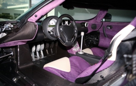 Siêu xe Koenigsegg CCX màu lạ - 10