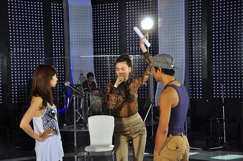 Hà Hồ “tham dự” Vietnam Idol - 8