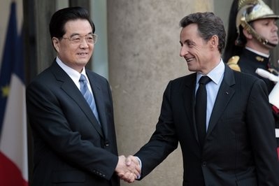 Chùm tin vắn qua ảnh - 2