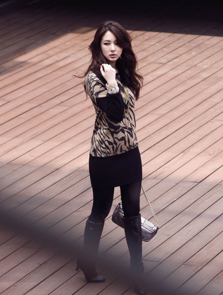 Yoon Eun Hye ấm áp trong BST Joinus - 18