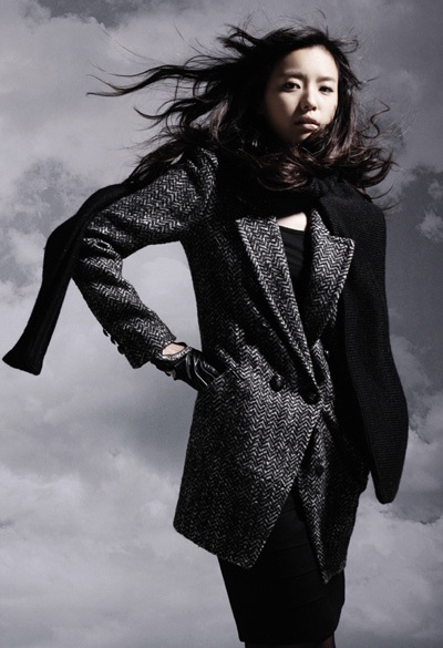 Han Hyo Joo đa phong cách với BST Viki thu/đông 2010 - 13
