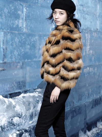 Han Hyo Joo đa phong cách với BST Viki thu/đông 2010 - 22