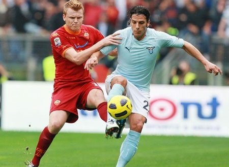 AS Roma đánh bại Lazio ở trận derby thủ đô - 3