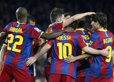 Getafe - Barceloa: Cơ hội soán ngôi - 1