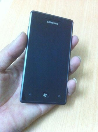 Điện thoại Windows Phone 7 đầu tiên của Samsung “đến”” Việt Nam - 14